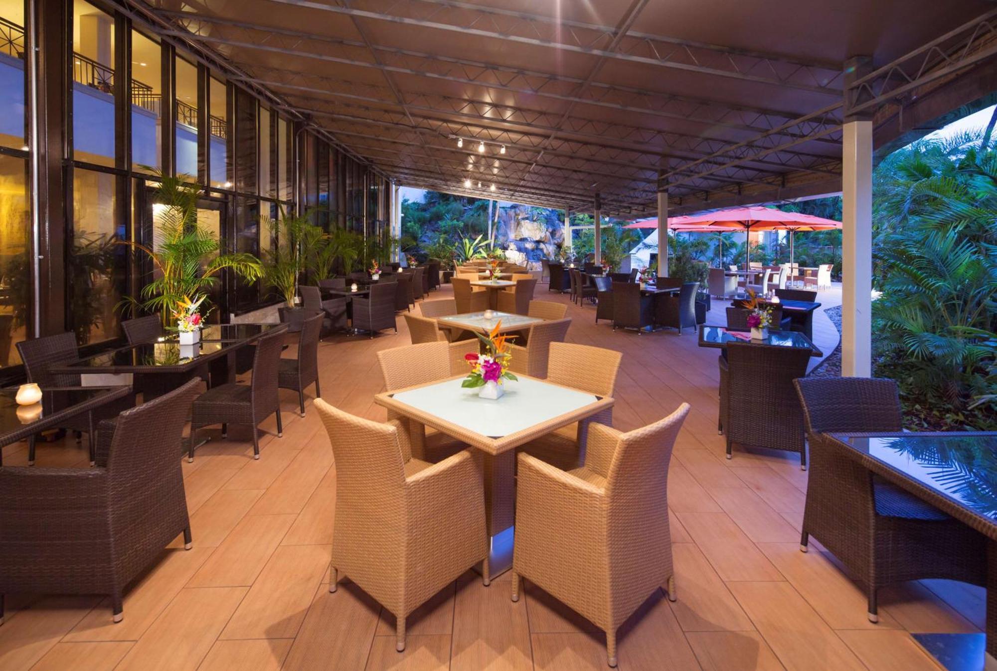 Hilton Guam Resort & Spa Tumon Exterior foto