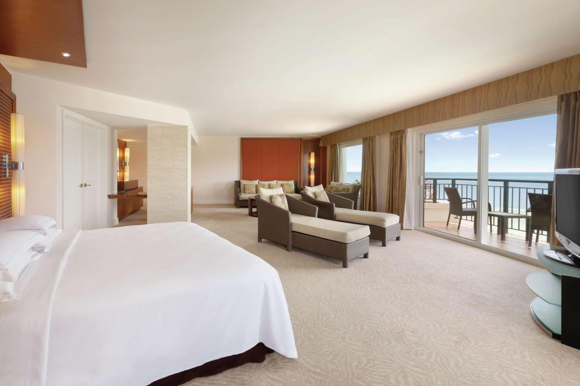 Hilton Guam Resort & Spa Tumon Exterior foto